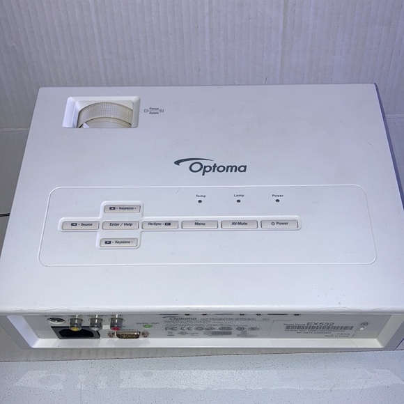 Optoma DLP projector EX532 (powers on- lamp light lit) as is - Picture 2 of 7